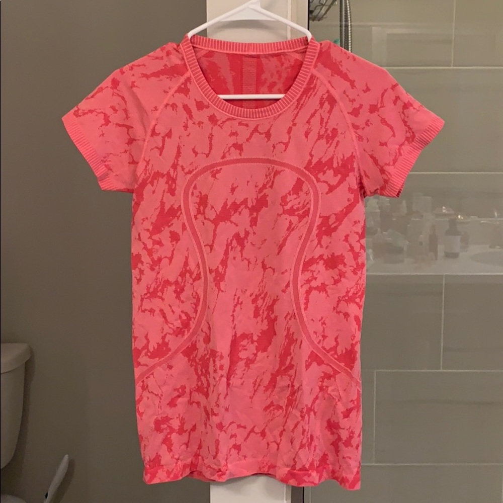 Lululemon Swiftly top (short sleeve)